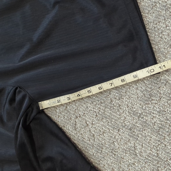 Nike Men's Athletic Shorts - Picture 6 of 6